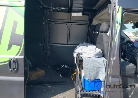 2023 Ram Promaster 2500 High Roof 136 Wb z USA, uszkodzony, nr VIN 3C6LRVCG4PE539674